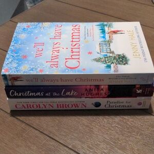 3 Christmas Romance Novels Book Bundle: Jenny Hale, Anita Hughes, Carolyn Brown